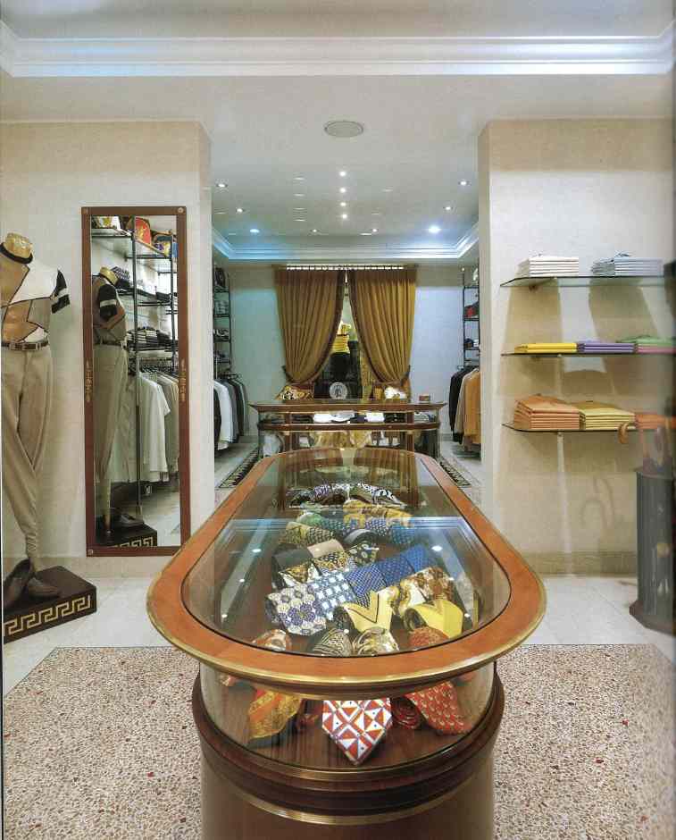 Negozi di alta moda Versace