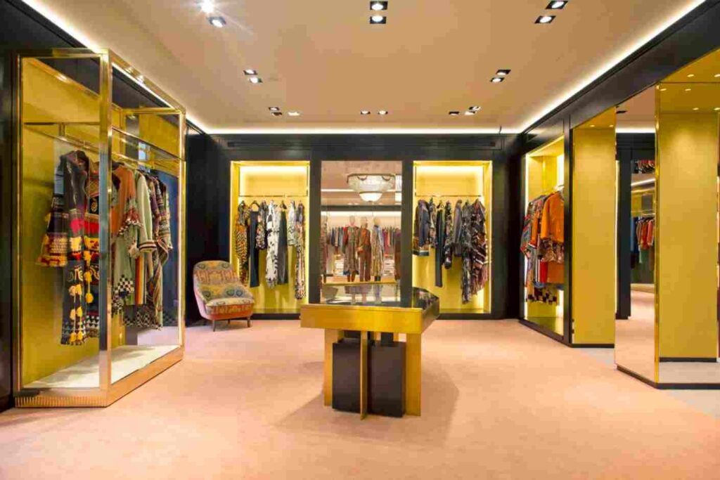 Arredi su misura per boutique: il caso di studio Etro