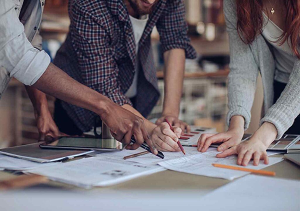 Design e gestione dei progetti di interni : come scegliere un interior designer