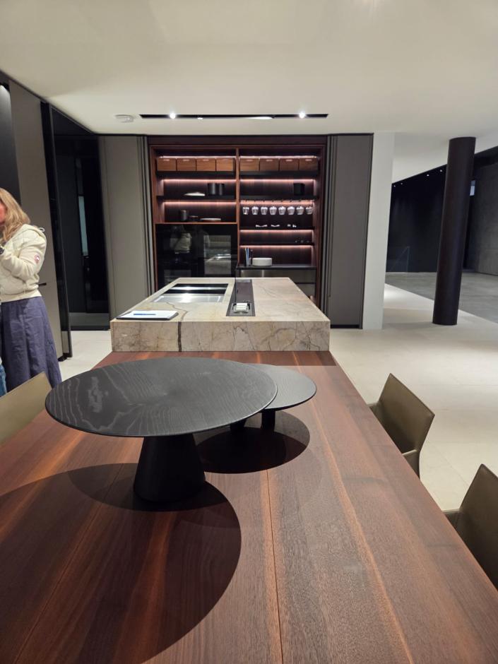 
Companies specialising in interior design and services in Milan