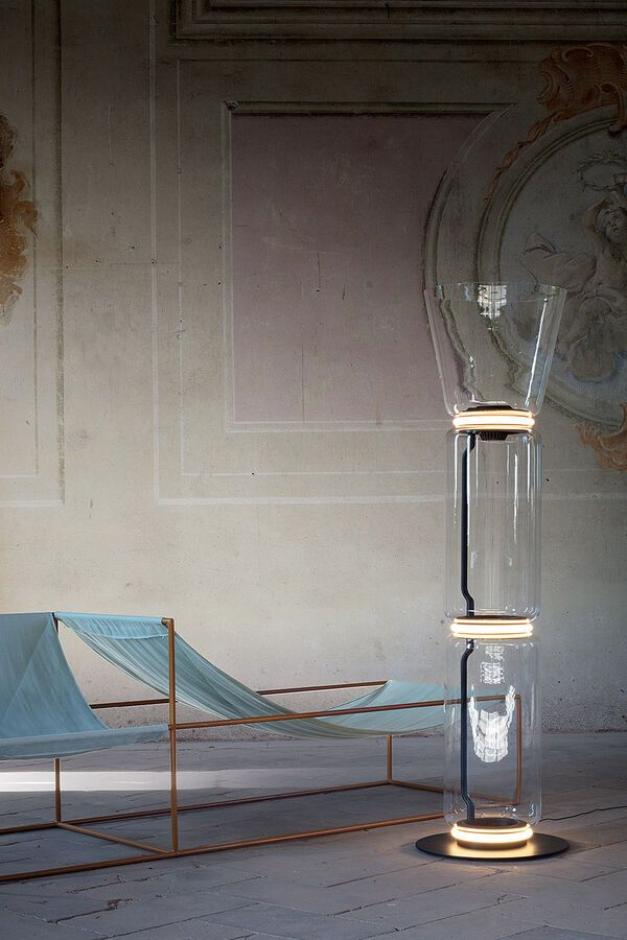 
Purchasing furniture for international projects: who are the specialists?
