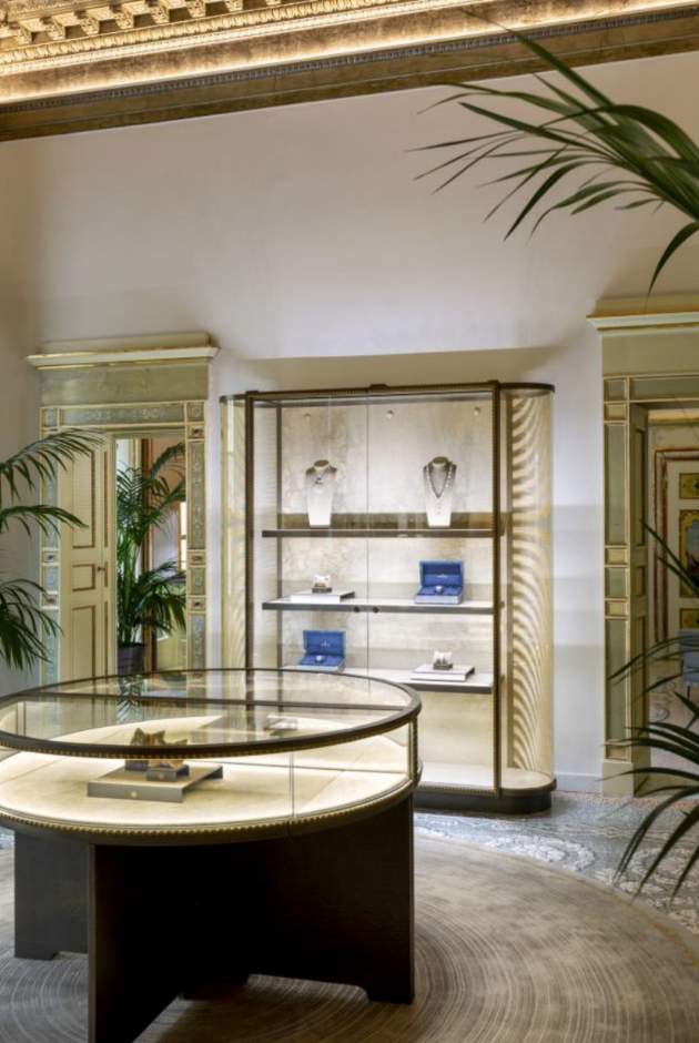 Luxury retail fit-outs