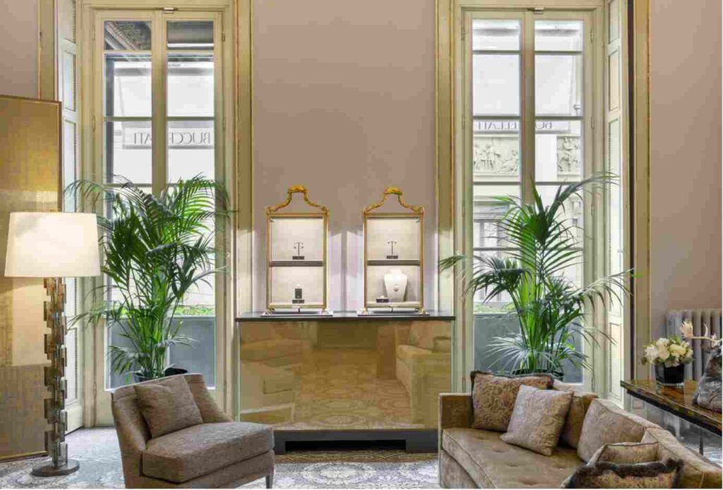 Luxury retail fit-outs