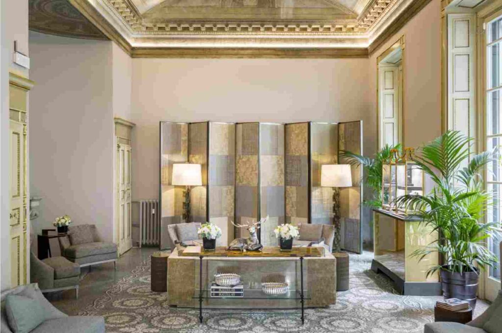 Luxury retail fit-outs