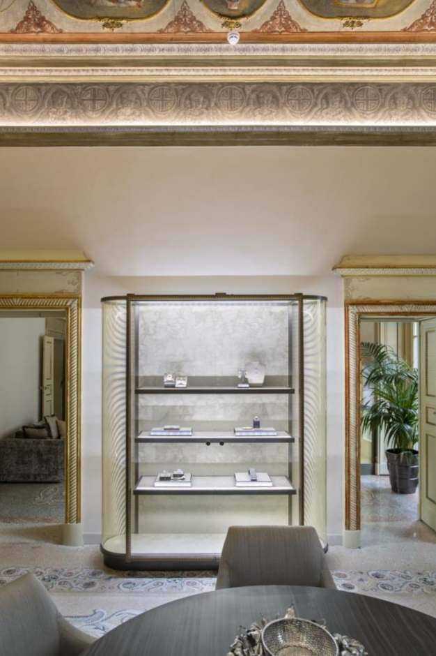 Luxury retail fit-outs