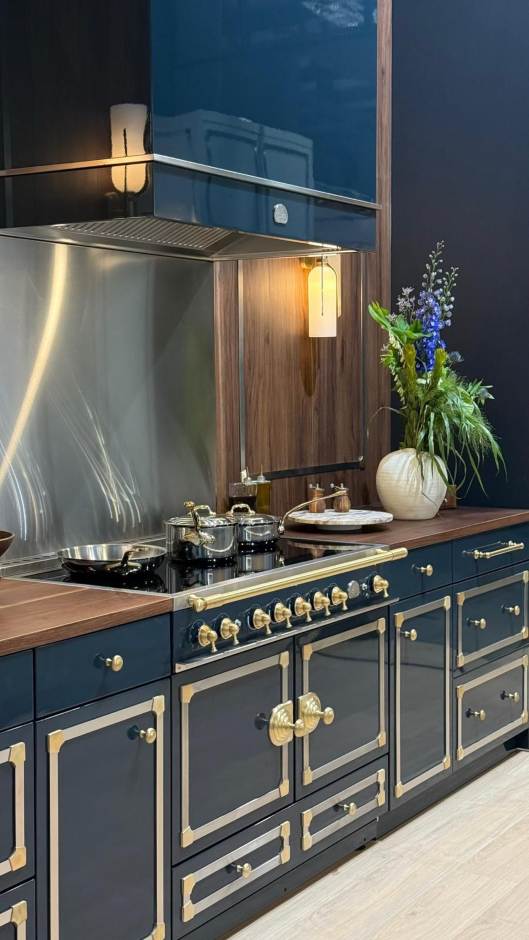 Bespoke luxury kitchens
