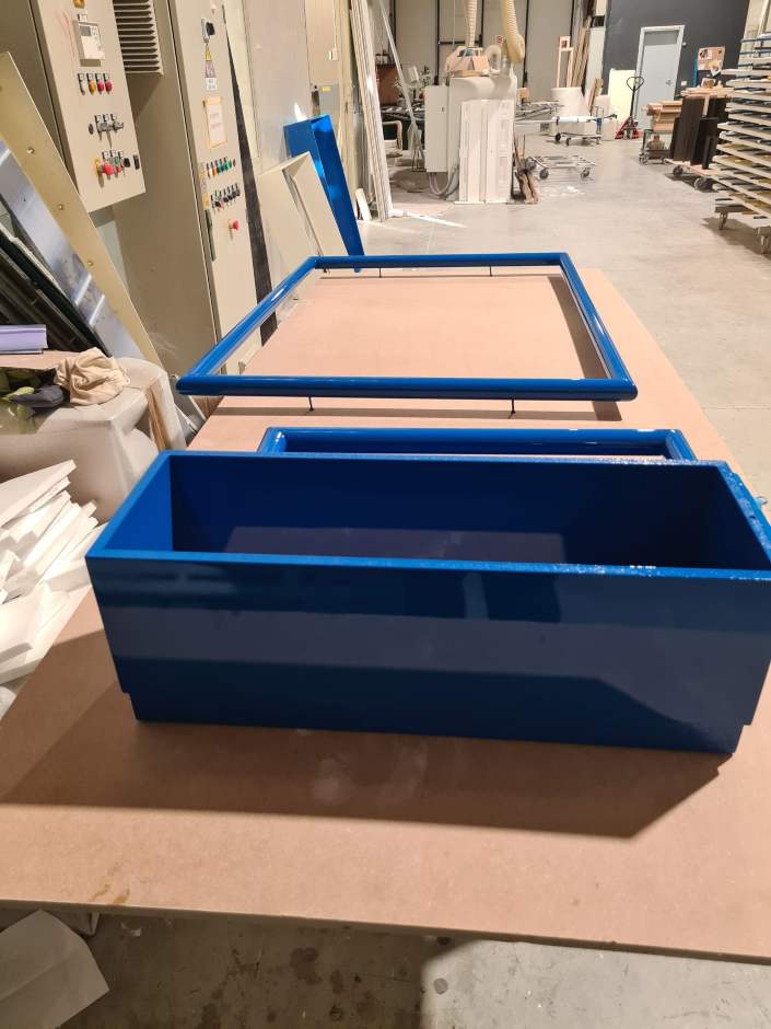 Verniciatura mobili legno