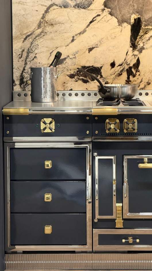 Bespoke luxury kitchens